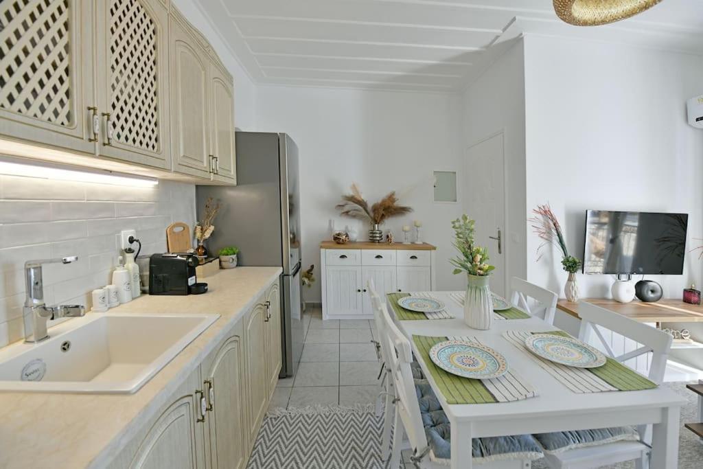 Olivo II Luxury Apartment Hydra  Extérieur photo