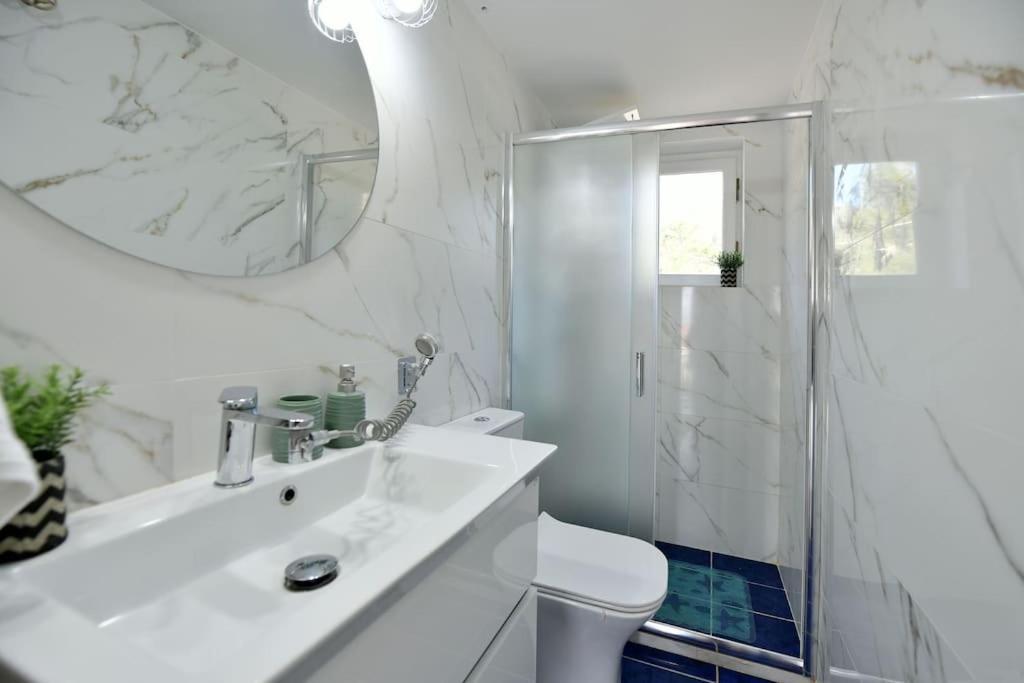 Olivo II Luxury Apartment Hydra  Extérieur photo
