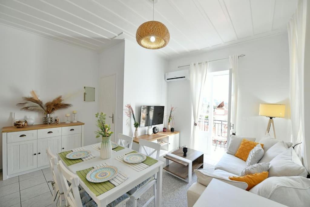 Olivo II Luxury Apartment Hydra  Extérieur photo